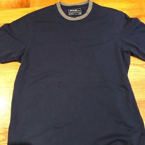Men’s Eddie Bauer T-shirt Large
